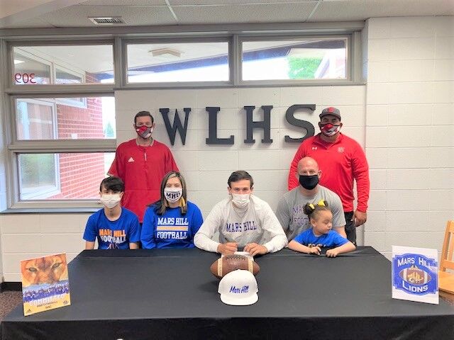 West Lincoln’s Huitt signs with Mars Hill University